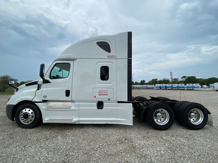 Exterior of 2019 frontliner truck